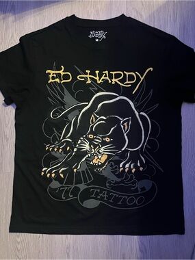Ed Hardy Black Tee with Gold Script and Panther Graphic Size Medium